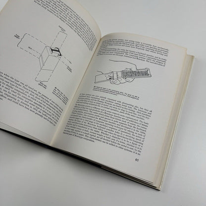 Graphics design into production by Alec Davis | Faber & Faber, 1973