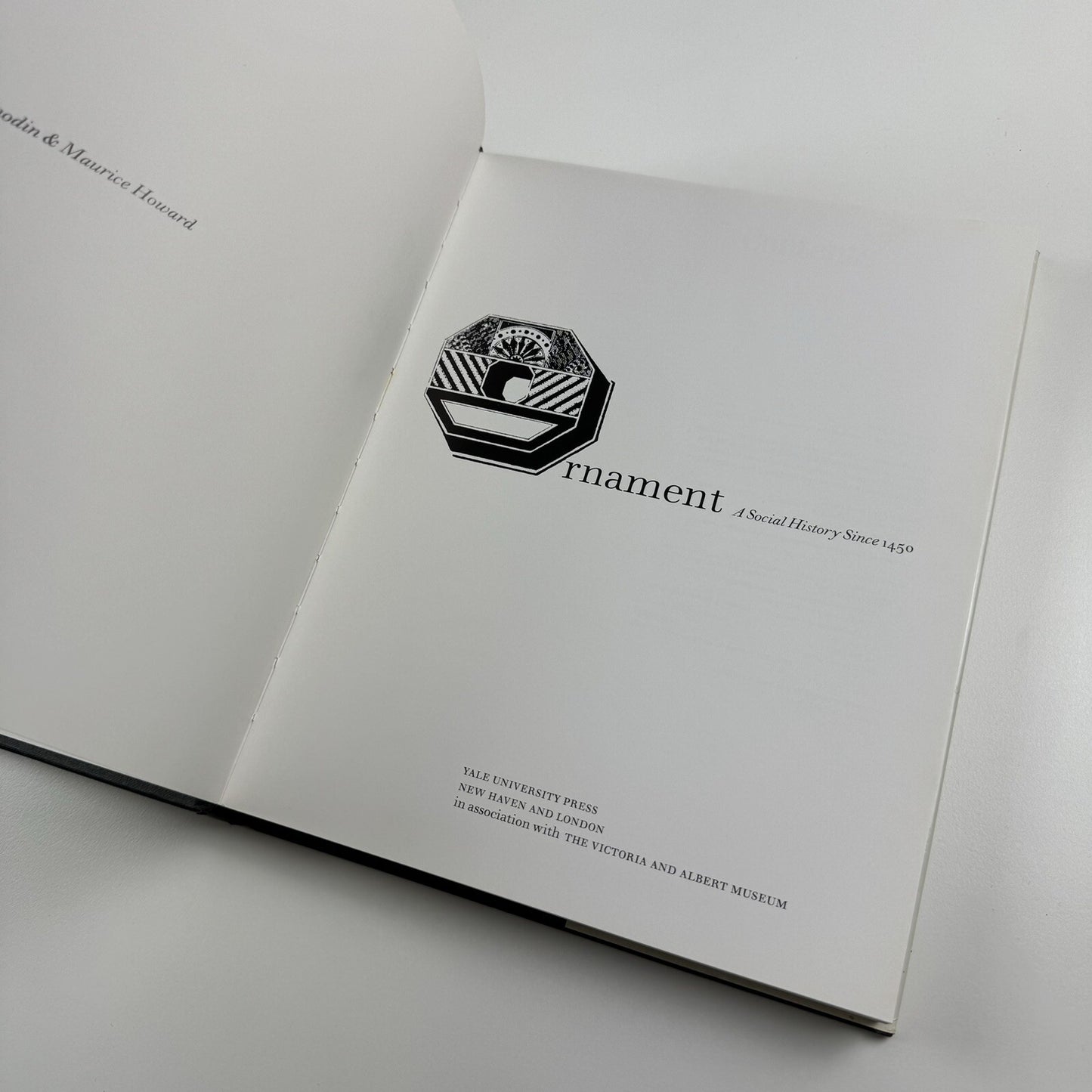 Ornament. A Social History Since 1450 by Michael Snodin & Maurice Howard | Yale University Press, 1996