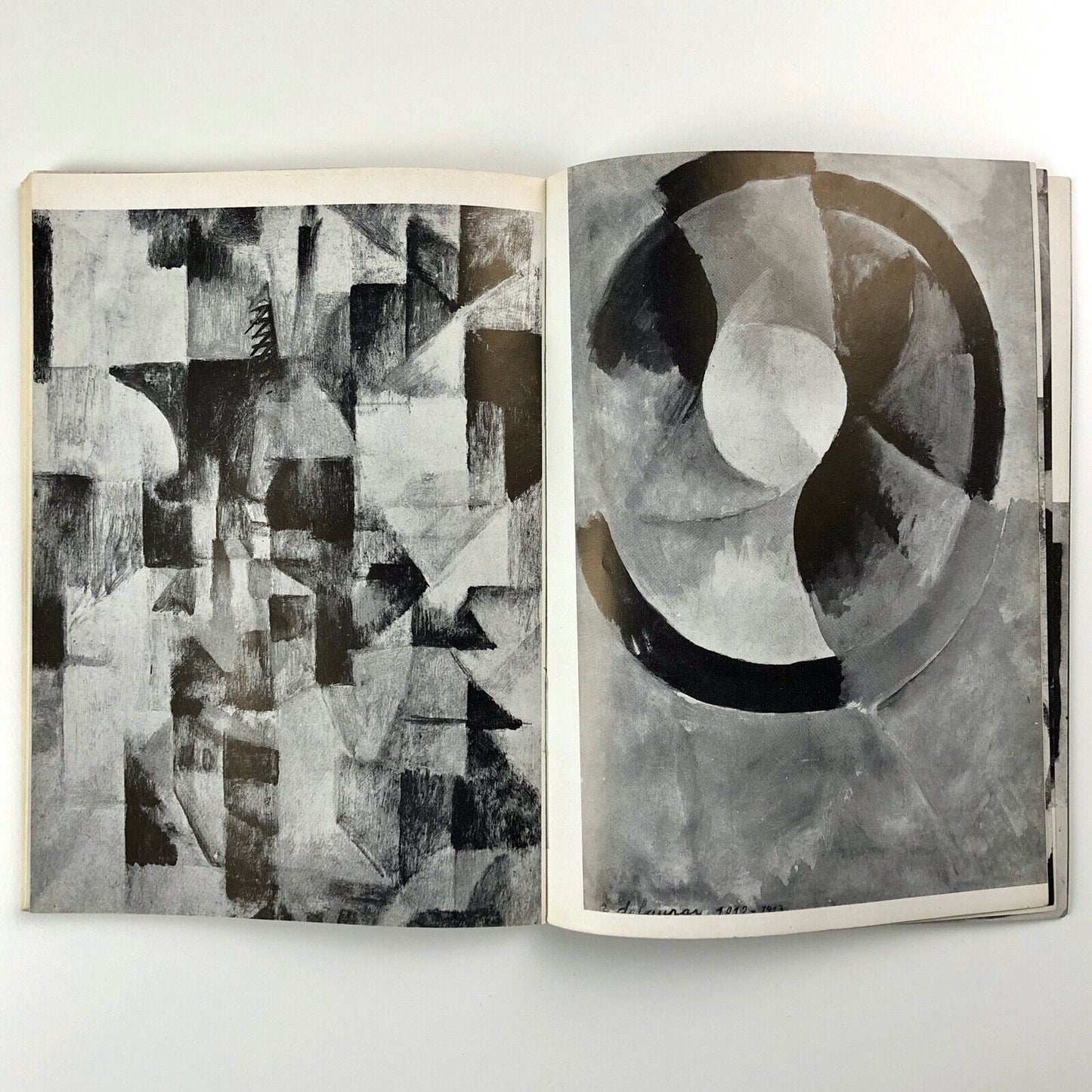 Robert Delaunay (1885-1941) | Musee National d’Art Moderne catalogue booklet, 1957