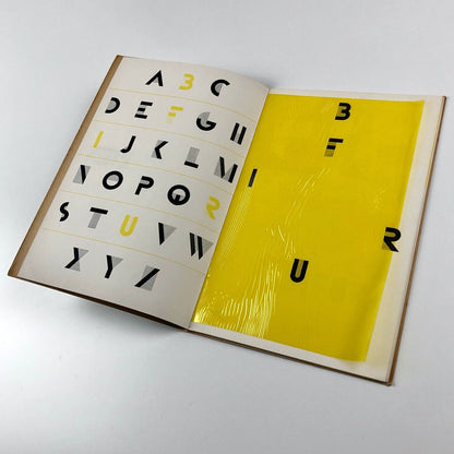 Bifur font – type specimen brochure | Fonderies Deberny Peignot, 1929 Cassandre