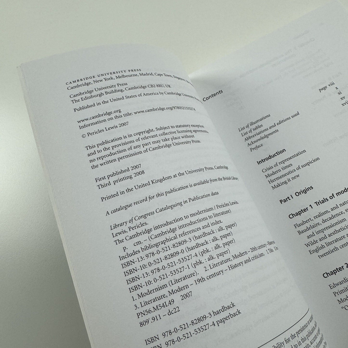 The Cambridge Introduction to Modernism by Pericles Lewis | Cambridge University Press, 2008