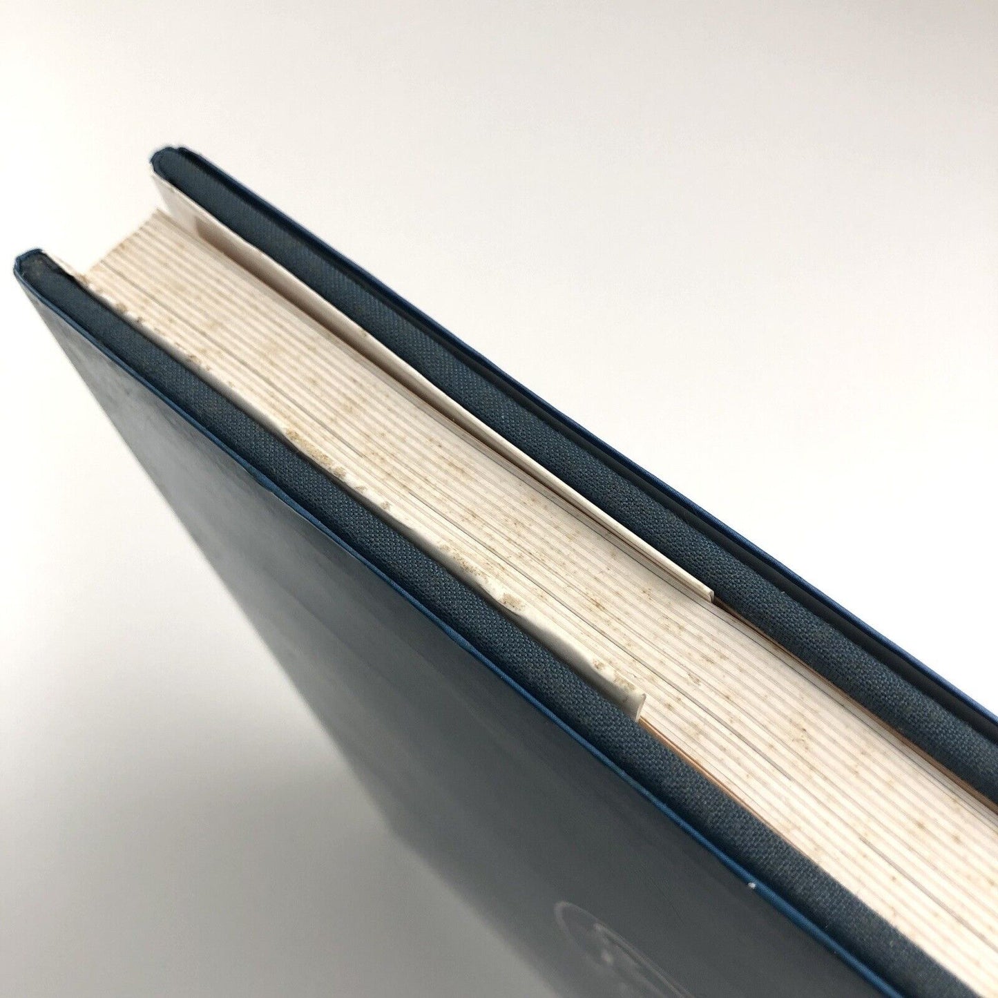 The Cycladic Spirit by Colin Renfrew | Nicholas P. Goulandris Collection 1991