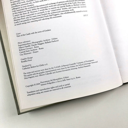 The Castle of Gradara by Maria Rosaria Valazzi | Institute Poligrafico e Mecca della Stato, 2004