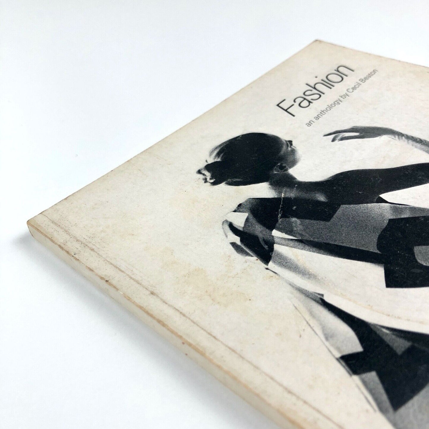 Fashion: An Anthology by Cecil Beaton | Victoria & Albert Museum, 1971