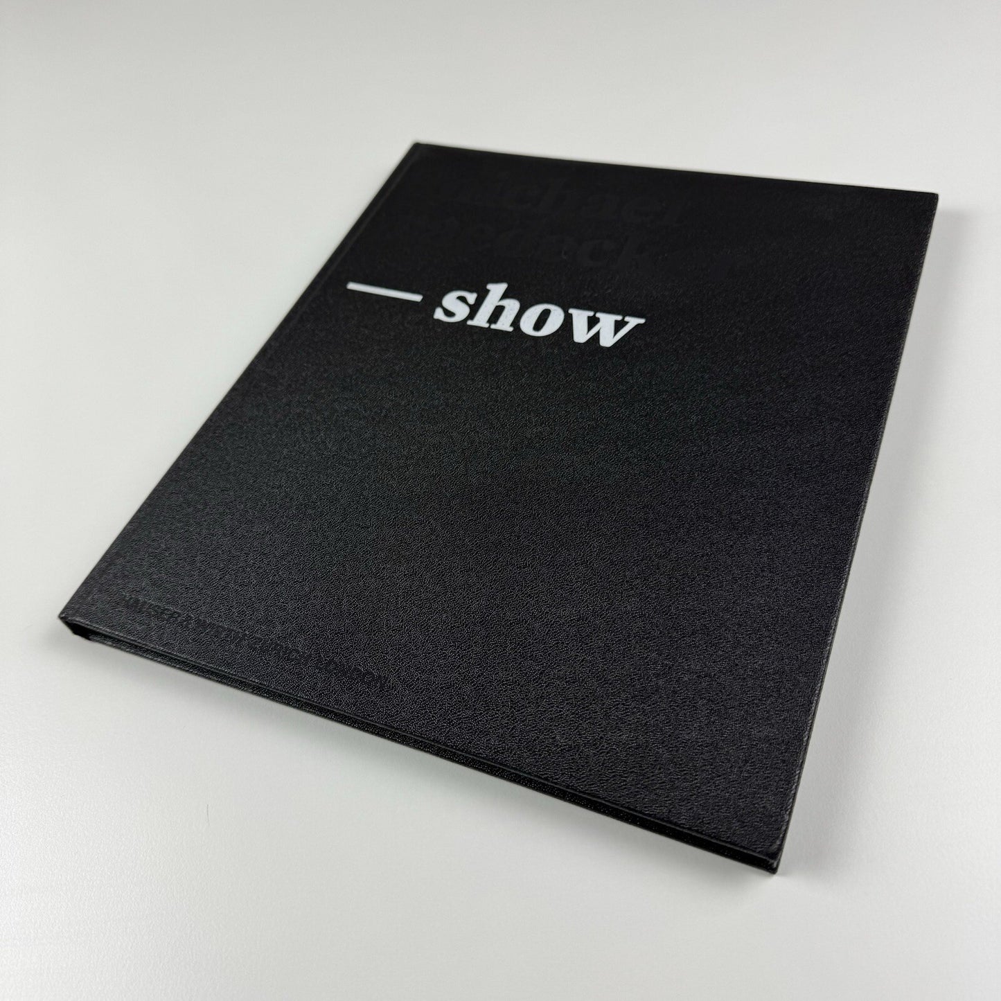 Michael Raedecker – Show | Hauser & Wirth exhibition catalogue, 2005