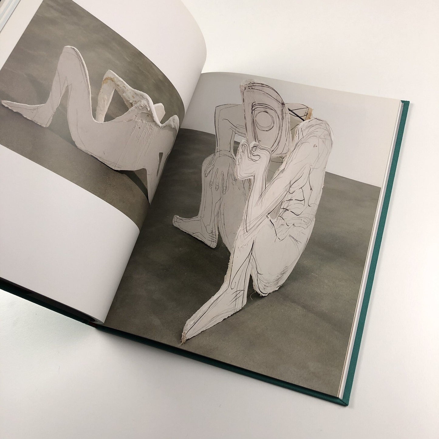 Amy Bessone / Thomas Houseago | Rennie Collection, Wing Sang, Vancouver | 2011 catalogue