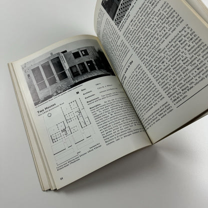 Cambridge New Architecture. A guide to modern buildings | Nikolaus Pevsner, 1964