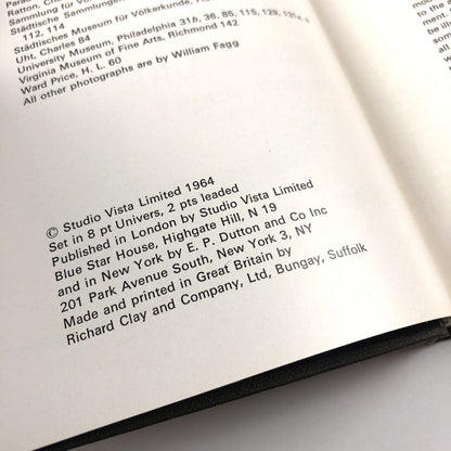 African sculpture. An anthology by William Fagg and Margaret Plass | Dutton Vista Picturebook, 1964