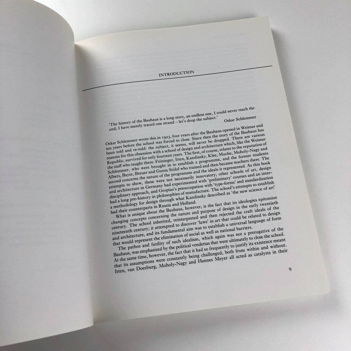 The Bauhaus Reassessed by Gillian Naylor | The Herbert Press, 1993