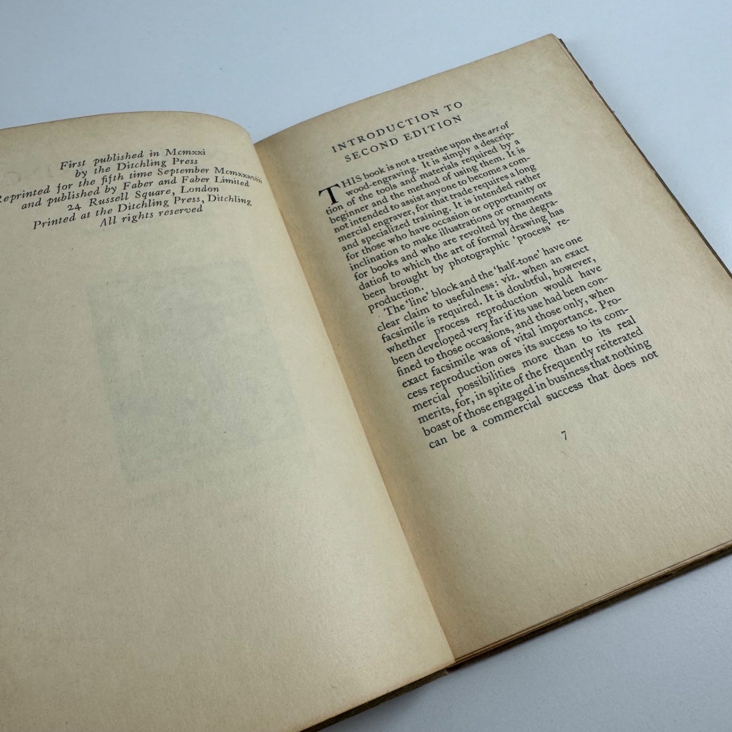 Wood engraving by R.John Beedham introduction by Eric Gill |  Faber & Faber 1938