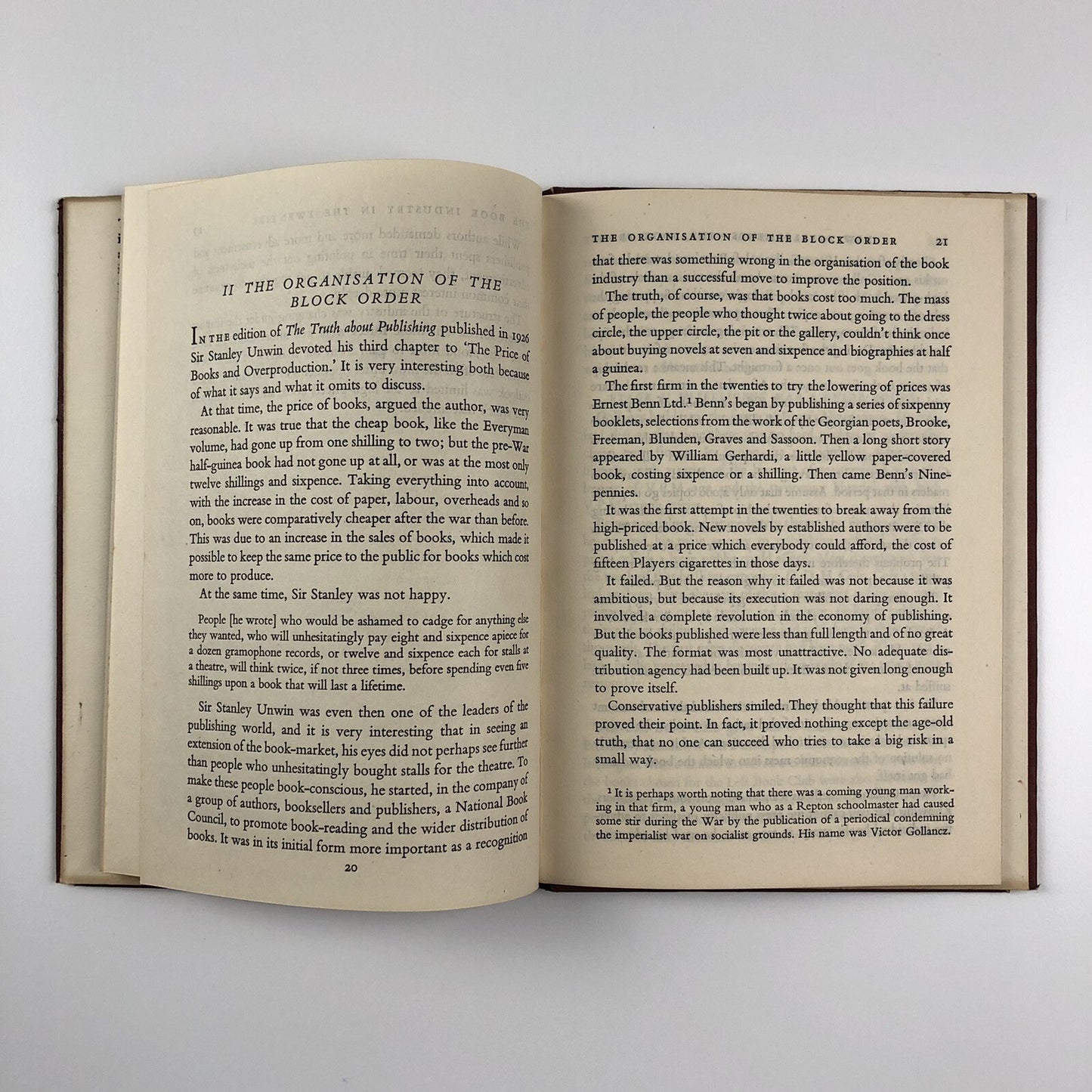 The Book Front New Developments by A. Calder-Marshall | The Bodley Head, 1947
