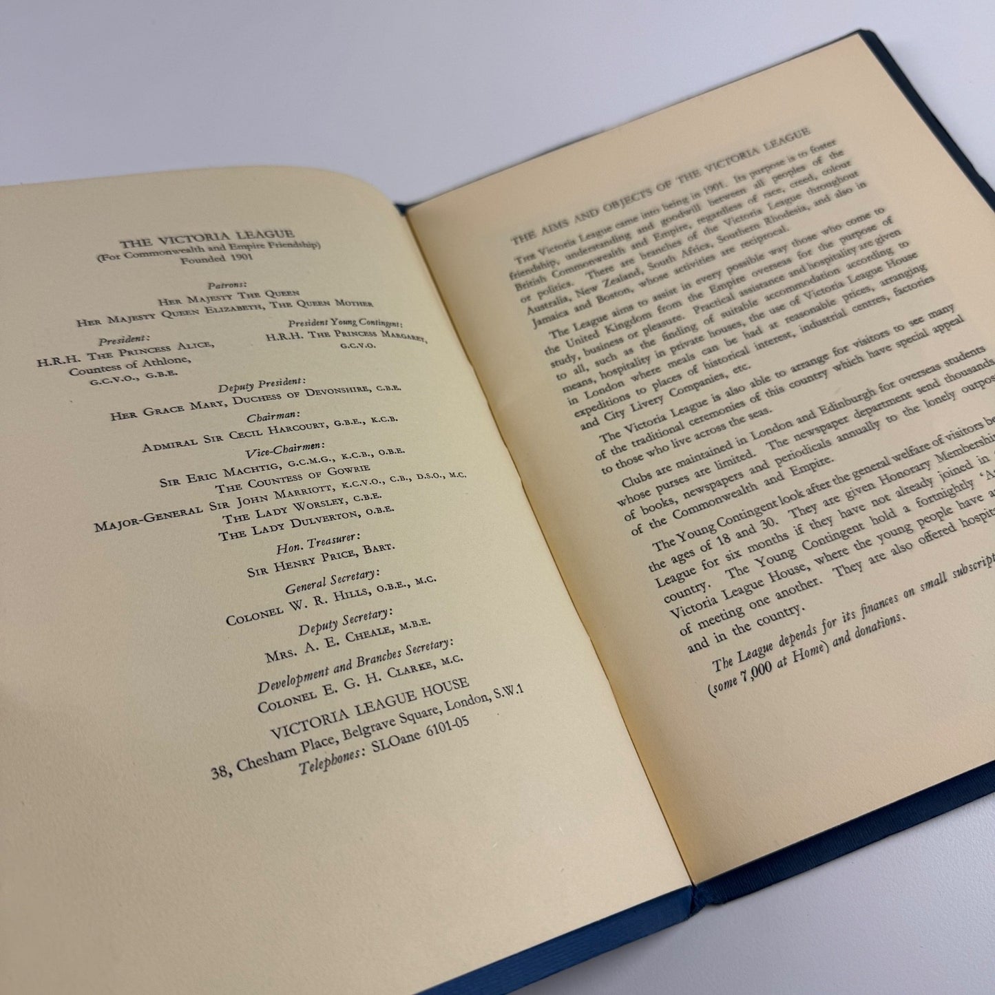 Catalogue of the 1955 exhibition of Dutch & Flemish Masters Eugene Slatter 1955