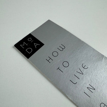 Bookmark How to live in a flat. Modern Living in the 1930s MODA 2004