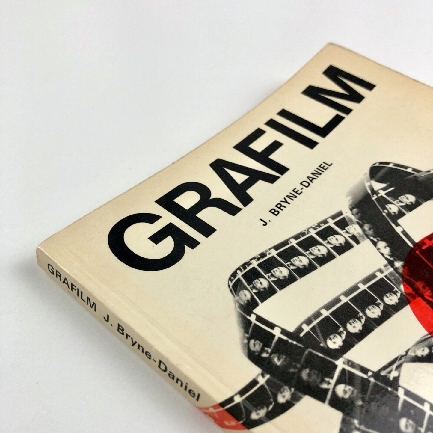 Grafilm by J. Bryne-Daniel | Studio Vista / Nostrand Reinhold, 1970