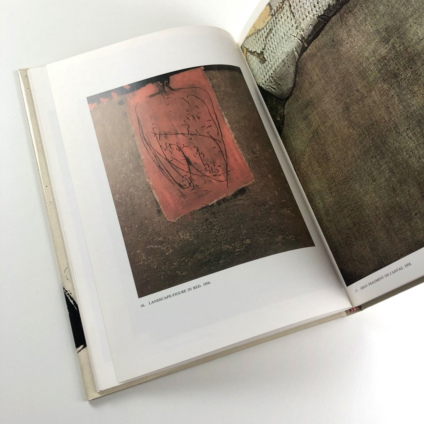 Tàpies by Victoria Combalia Dexeus | Ediciones Polígrafa, 1990 catalogue
