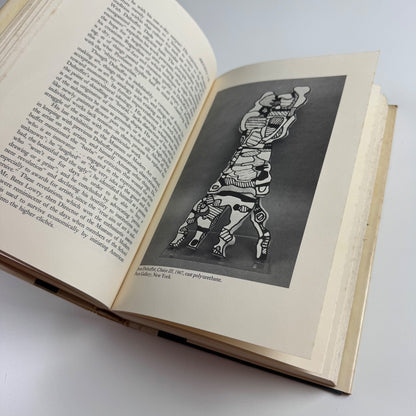 The De-definition of Art. Action Art to Pop to Earthworks by Harold Rosenberg | Secker & Warburg, 1972