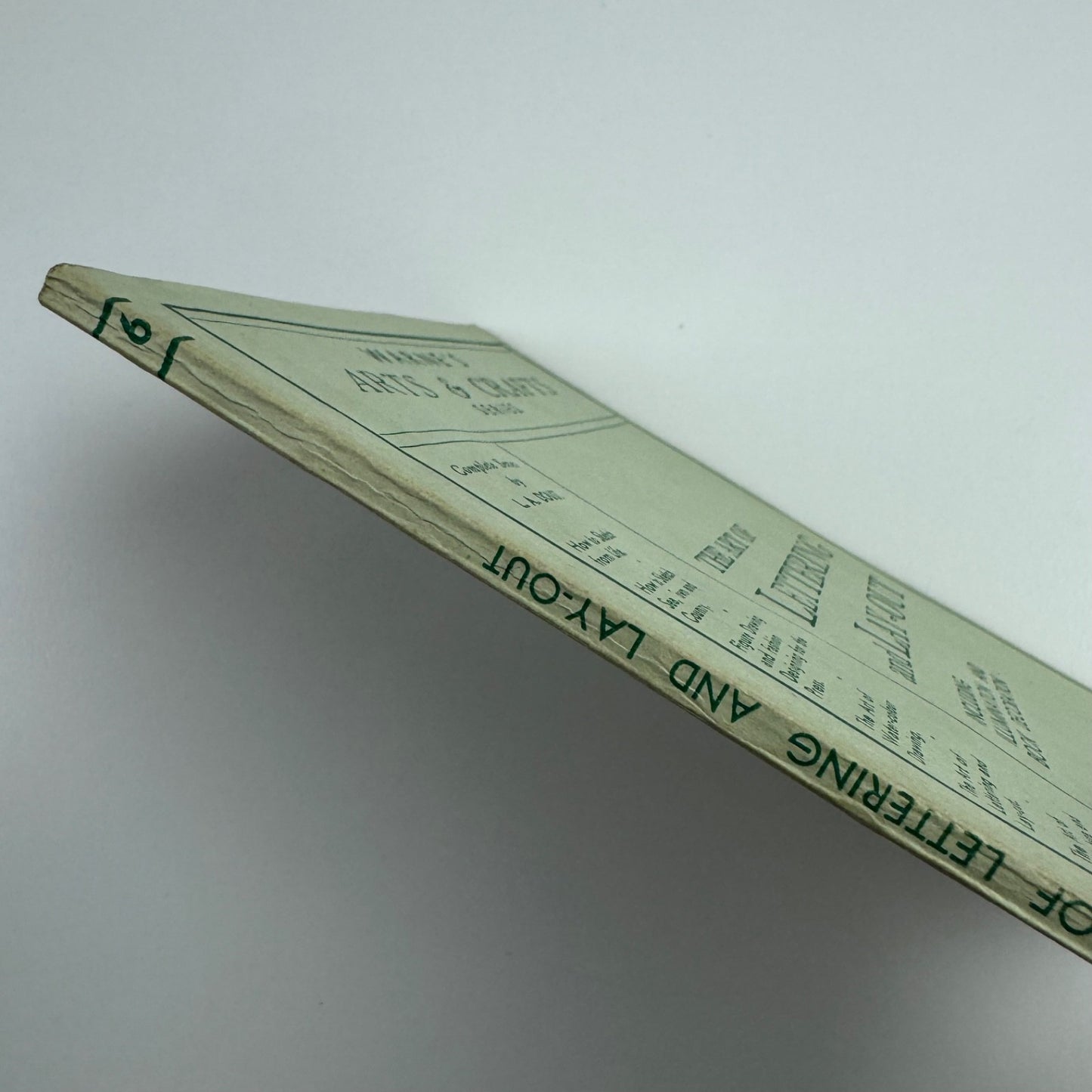 The Art of Lettering and Lay-out by Len A. Doust. Warne’s series, No. 6