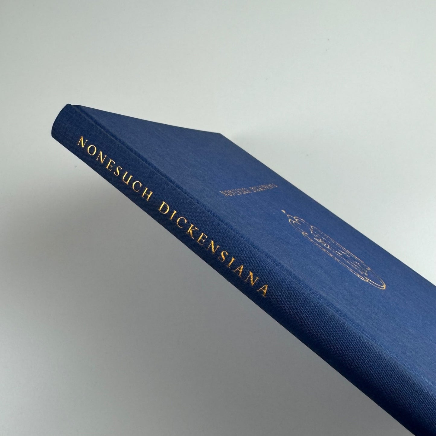 Nonesuch Dickensia. Retrospectus and Prospectus. The Nonesuch Press, 1937
