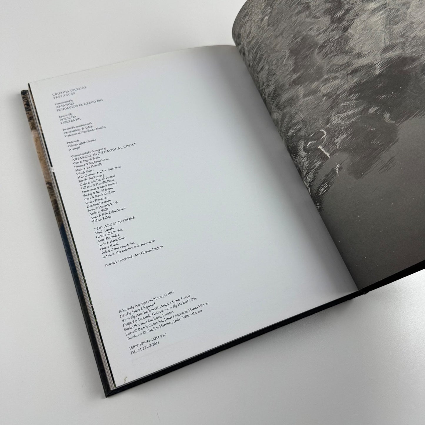 Cristina Iglesias. Tres Aguas | Edited by James Kingwood. Artangel, 2015 signed