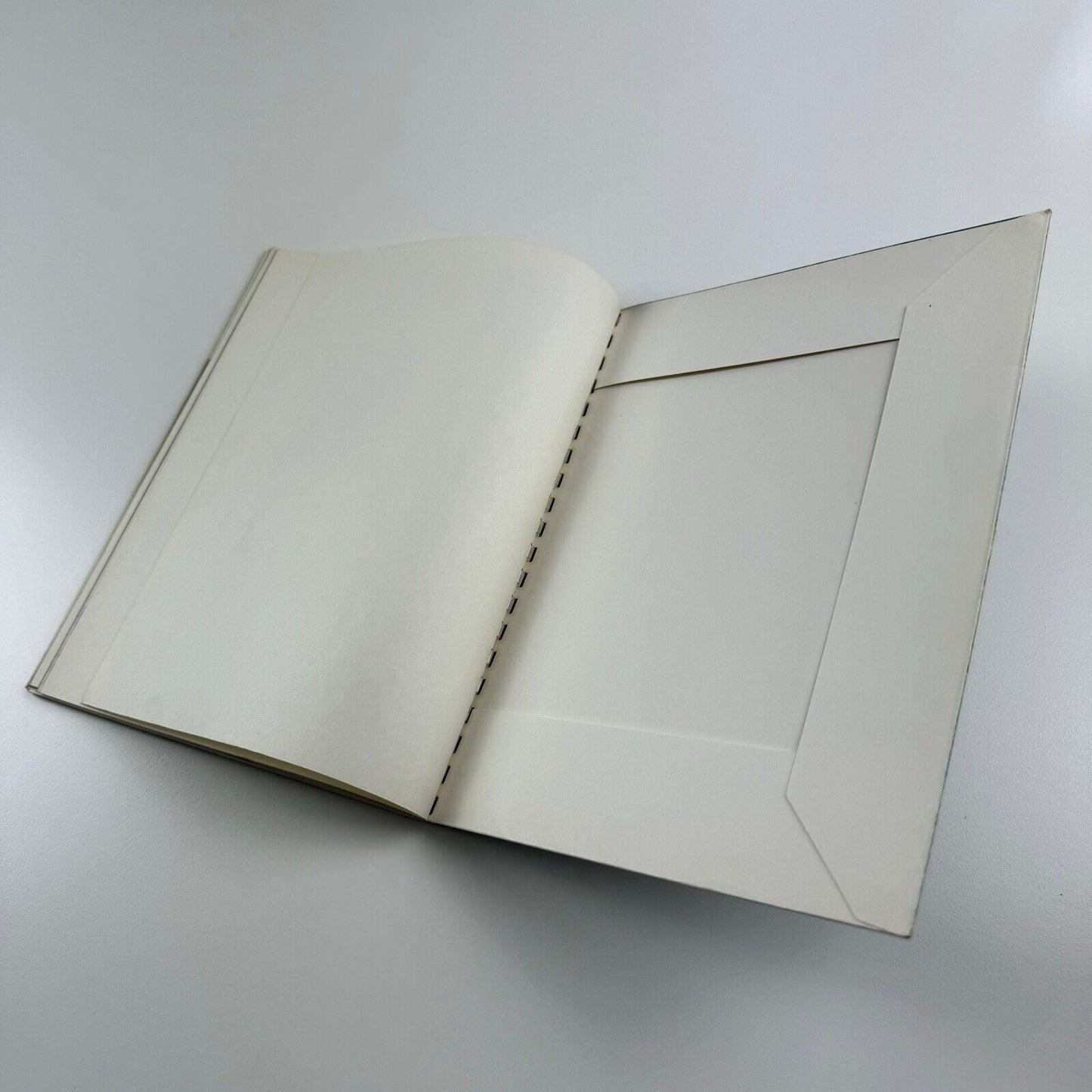 Établissements Nicolas: Maison Fondee En 1822 | Alfred Latour, 1960