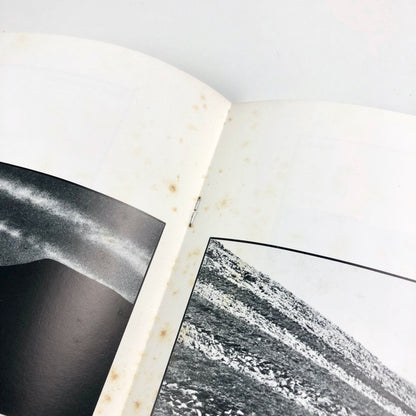 John Hilliard. Borderland – England/Scotland, USA/Canada | Orchard Gallery, Londonderry | 1981 catalogue