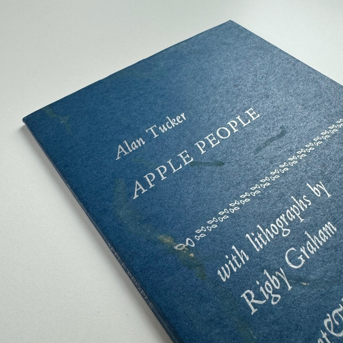 Apple People by Alan Tucker with lithographs by Rigby Graham 1972