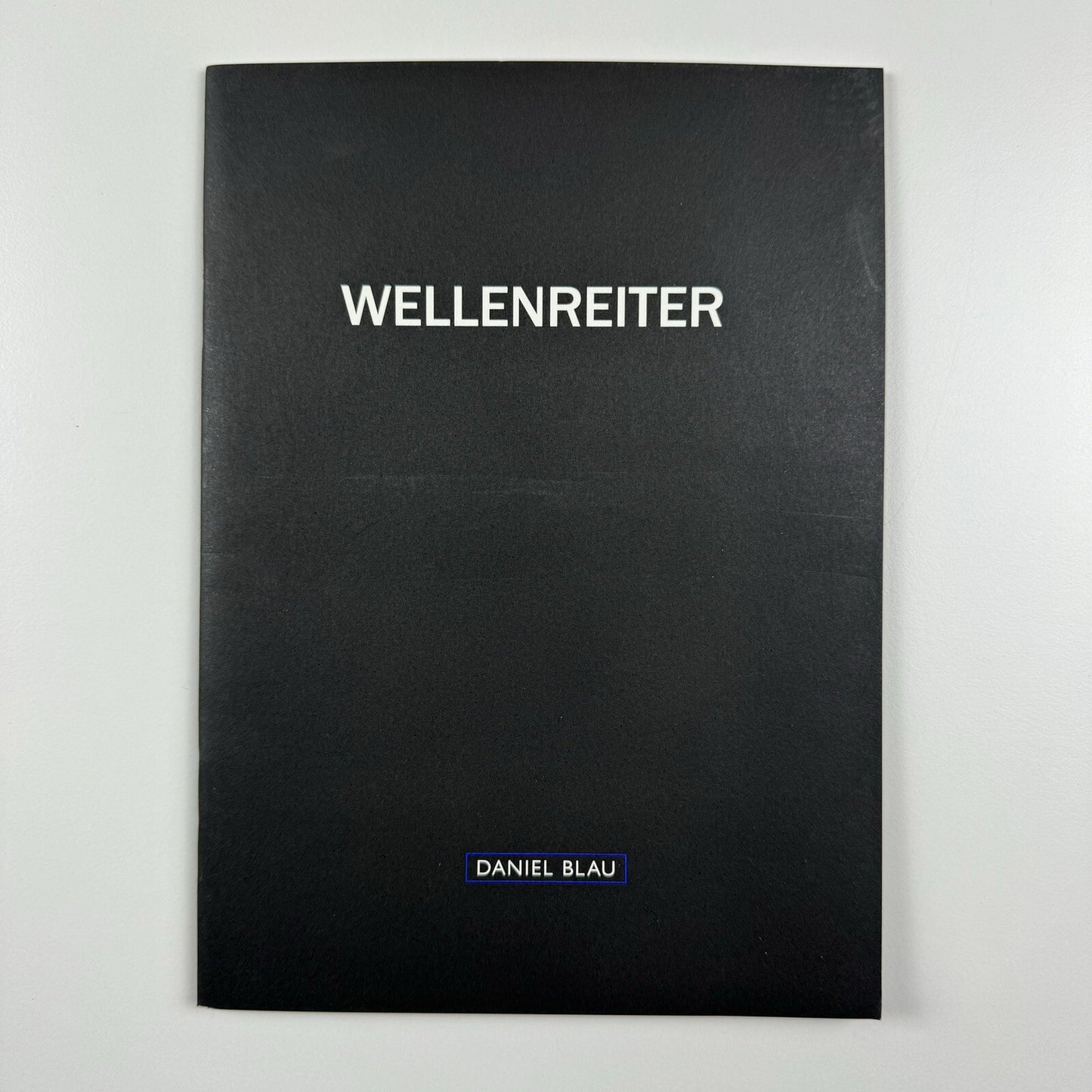 Wellenreiter | Daniel Blau, Munich 2019 – small leaflet
