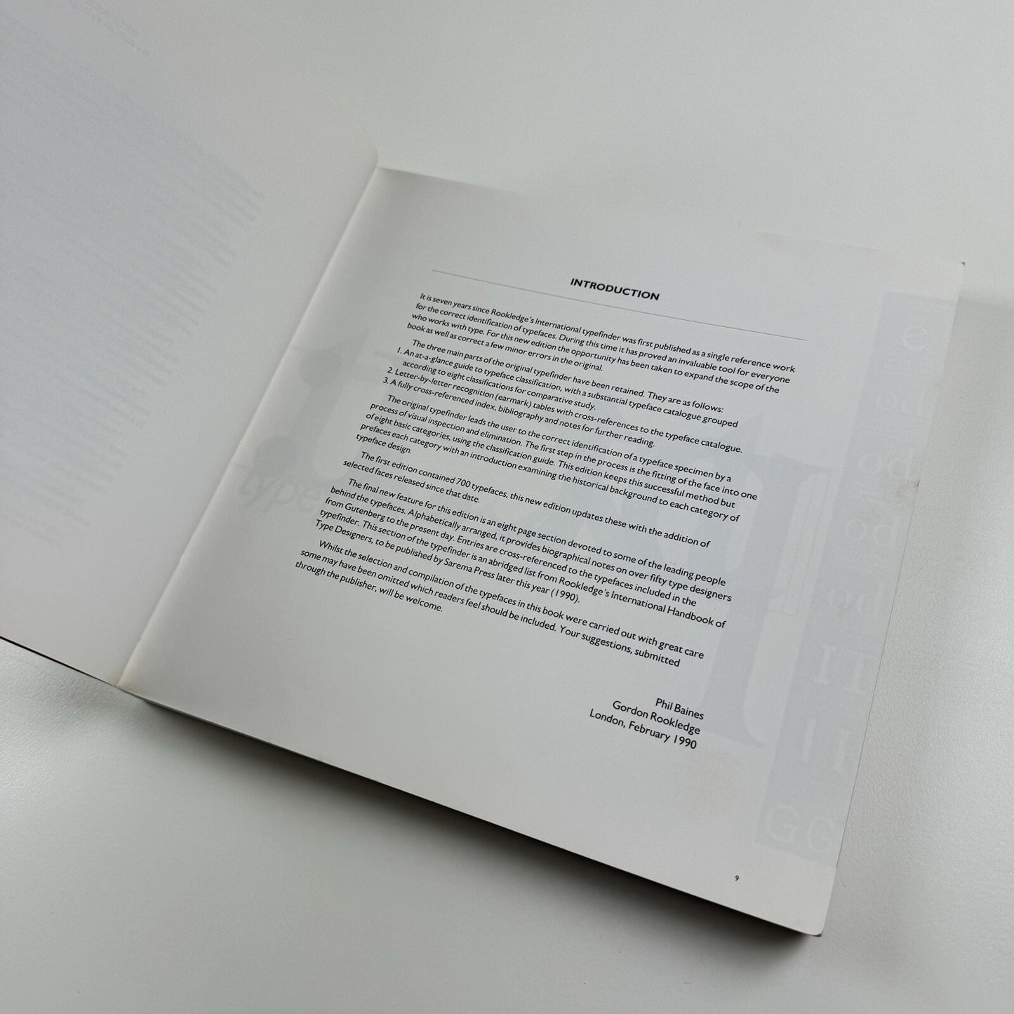 Rookledge’s International Typefinder | Christopher Perfect, revised by Phil Baines, 1990