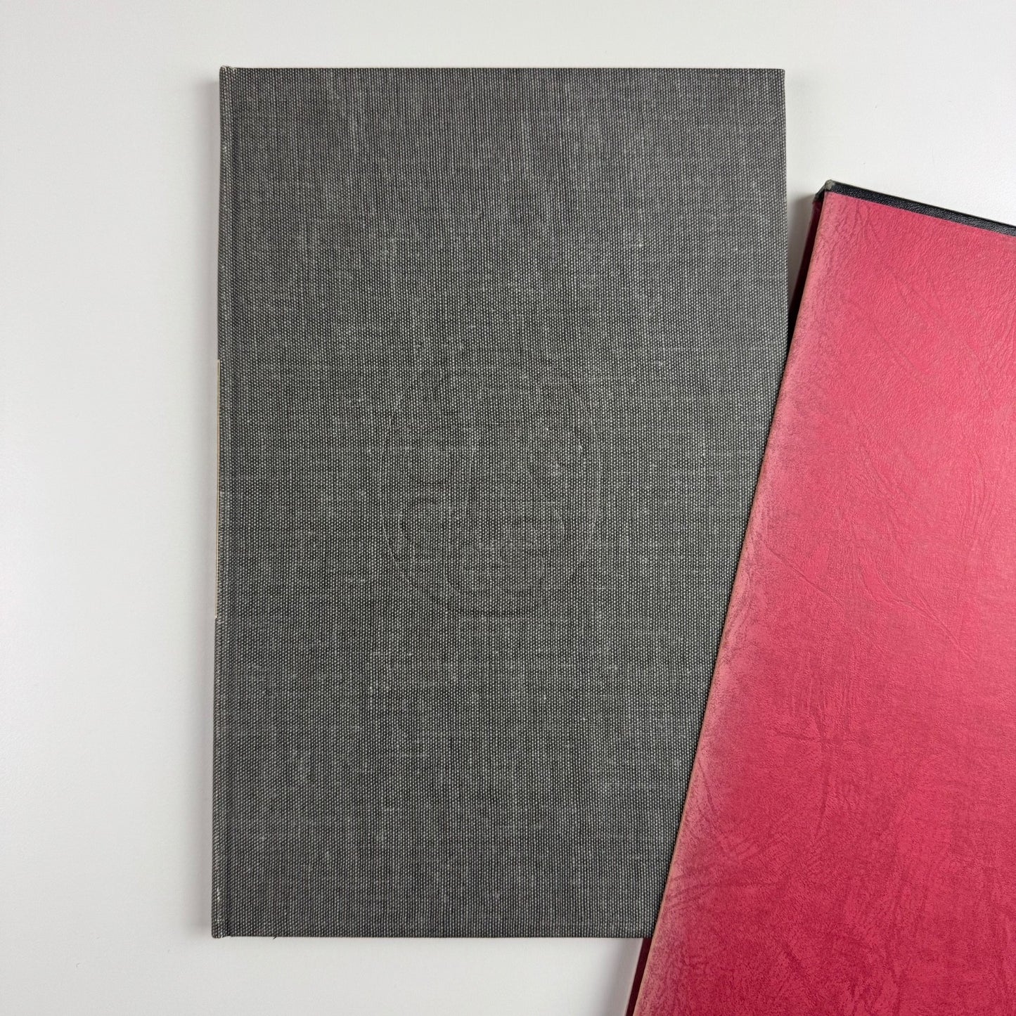 Folio 1968-1971. A bibliography of The Folio Society intro Hugh Williamson, 1972