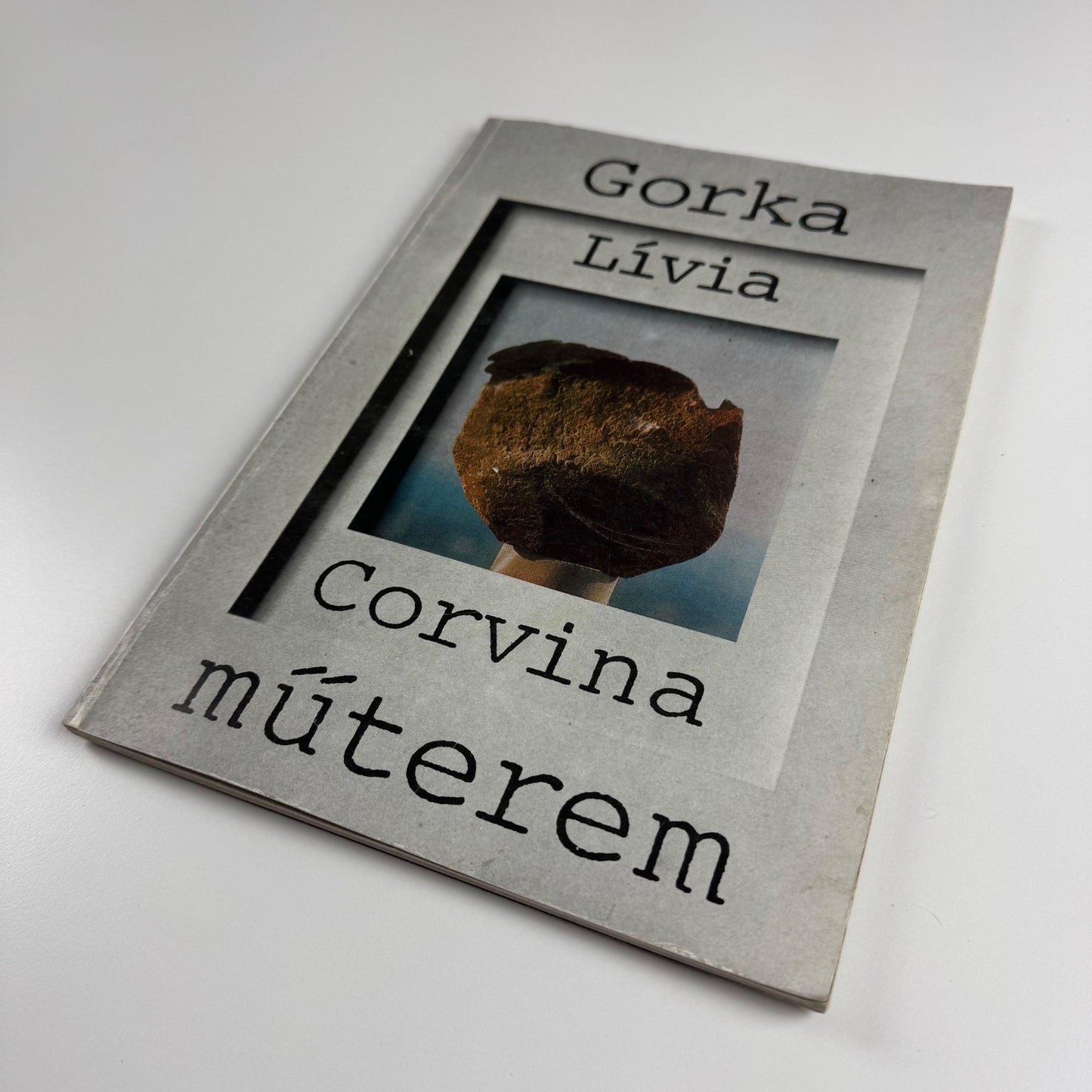 Gorka Lívia. Urbán Nagy Rozália elõszavával | Corvina műterem, 1979