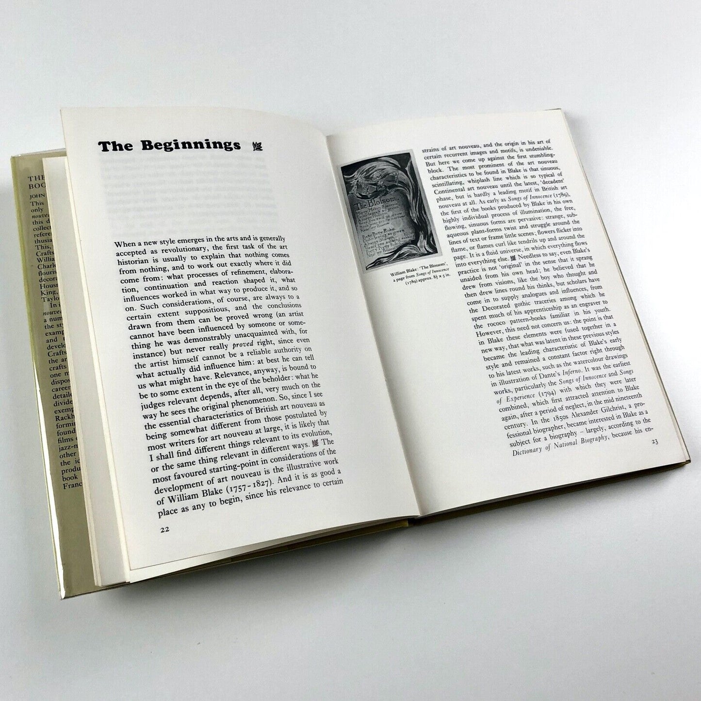 The Art Nouveau Book in Britain by John Russell Taylor | Paul Harris, 1979