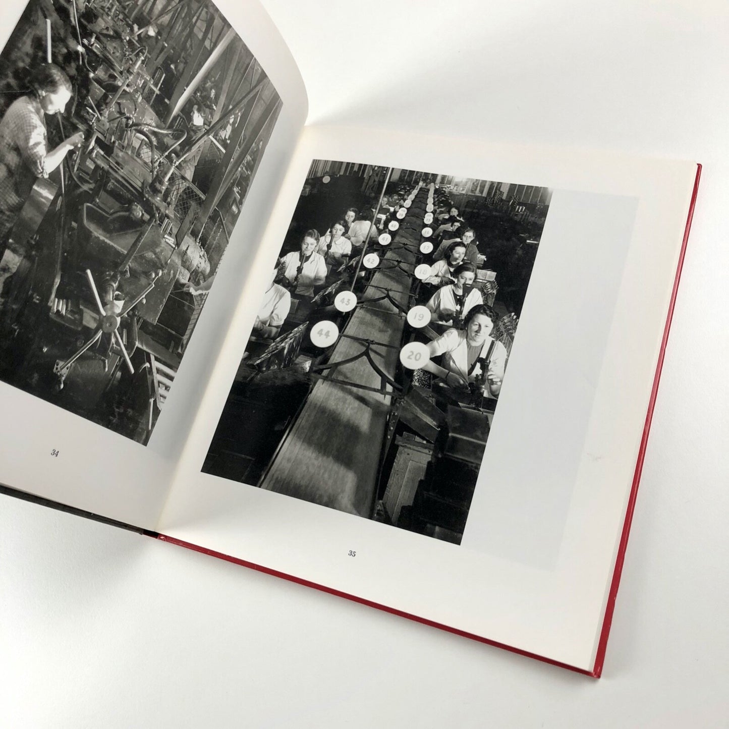 Renault In the Thirties by Robert Doisneau | Nishen 1990 | English edition