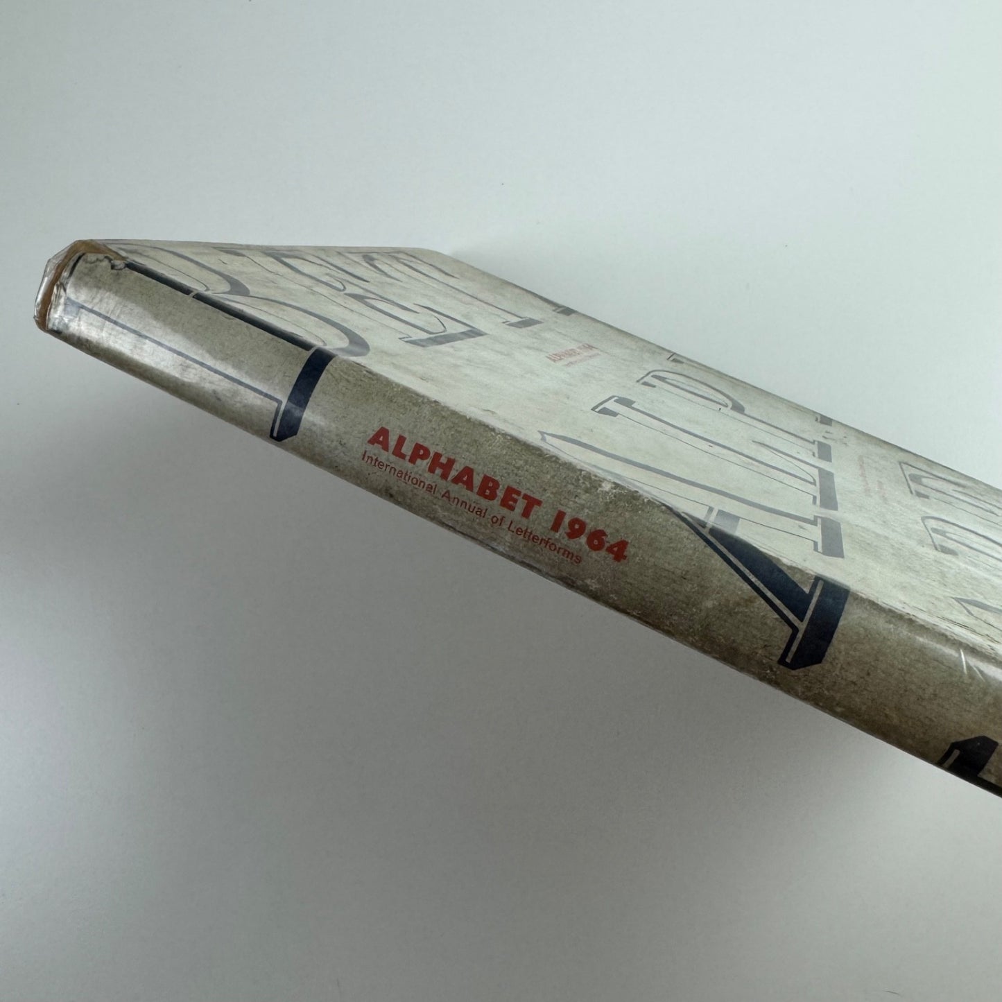 Alphabet 1964. International Annual of Letterforms ed R.S. Hutchings | James Moran, 1964