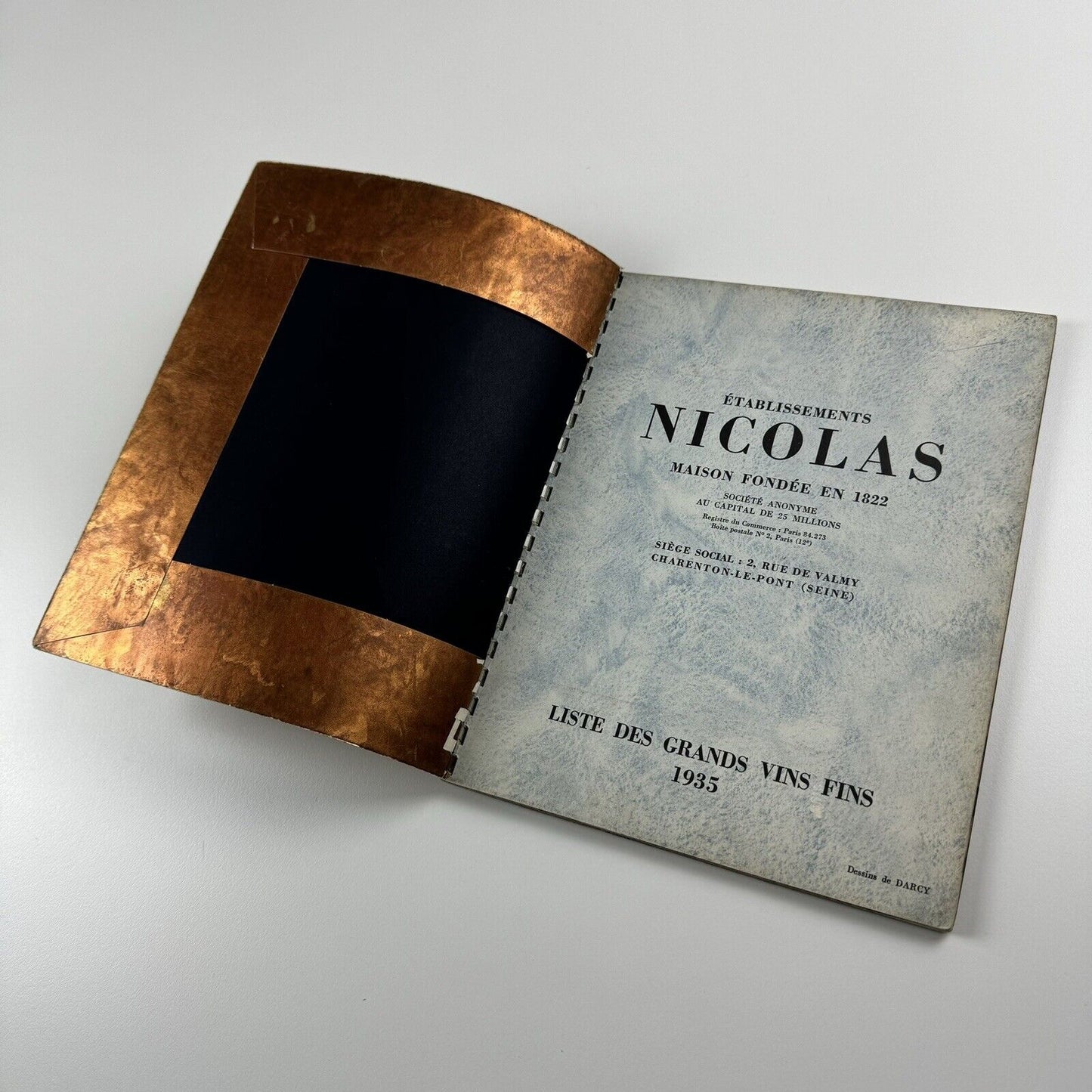 Établissements Nicolas: Maison Fondee En 1822 Design Darcy Draeger 1935