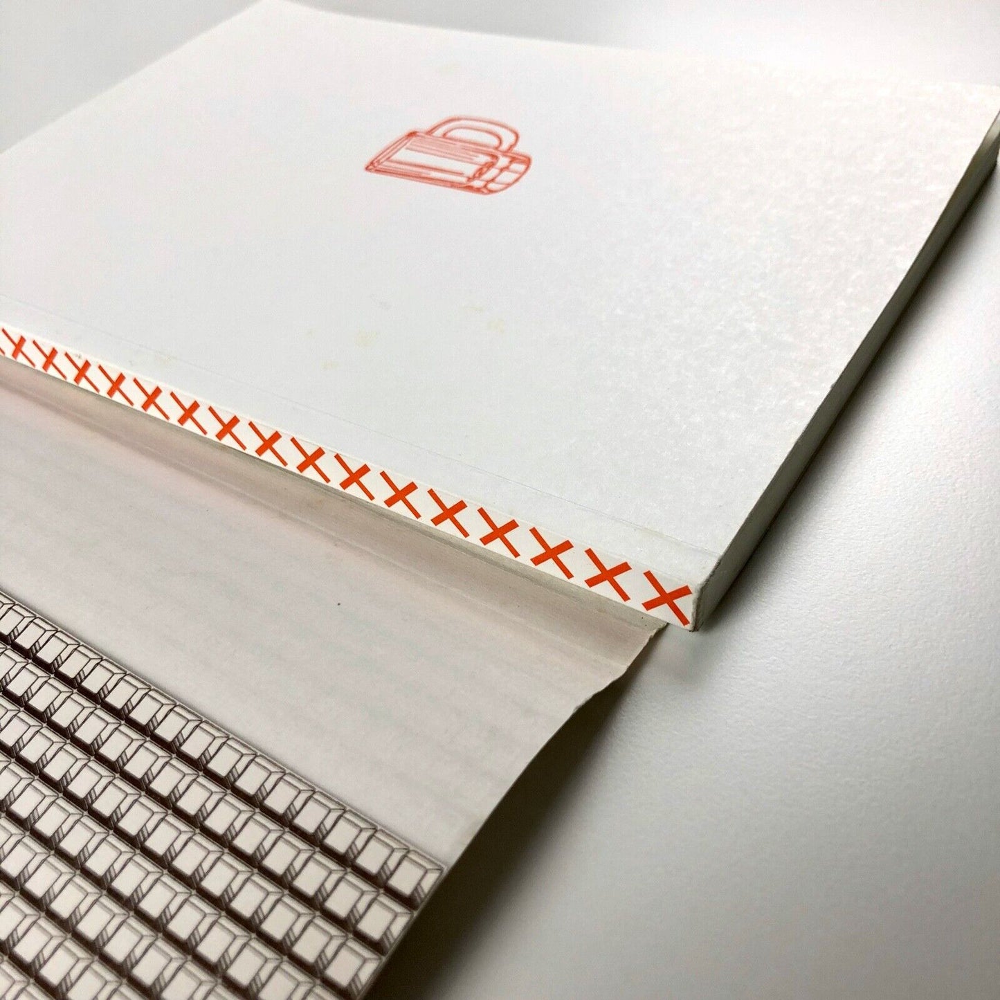 Lettres Françaises: Specimen de caractères français Jean-Francois Porchez 1998