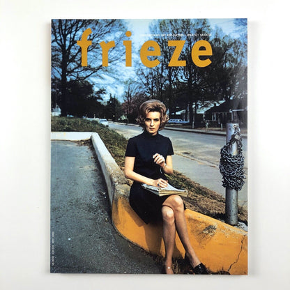 Frieze Contemporary art and culture magazine issue 52 | May 2000