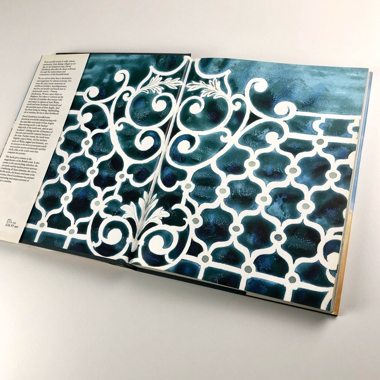 David Gentleman's Coastline | Weidenfeld & Nicolson London, 1988