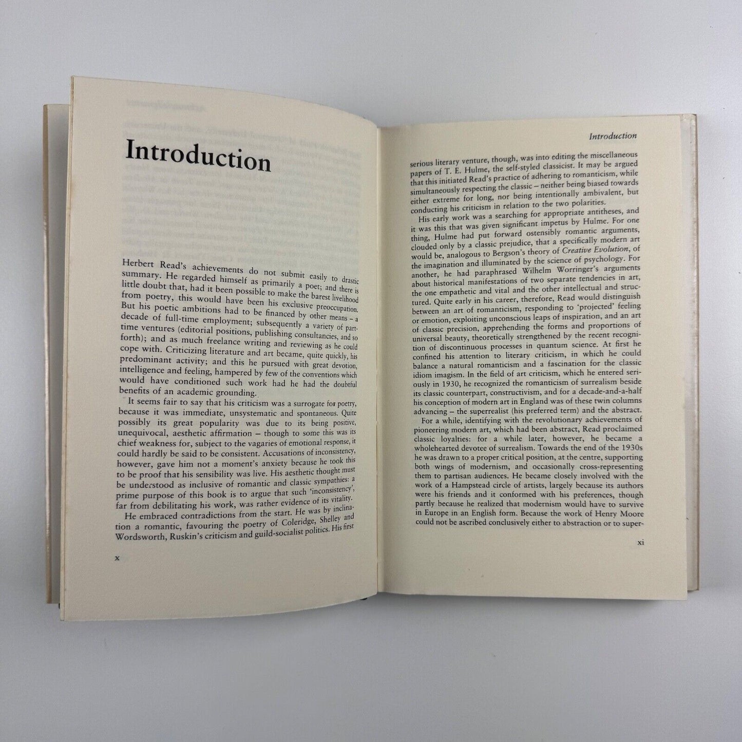 Herbert Read. Formlessness and Form. An introduction to his aesthetics by David Thistlewood | Routledge & Kegan Paul, 1984