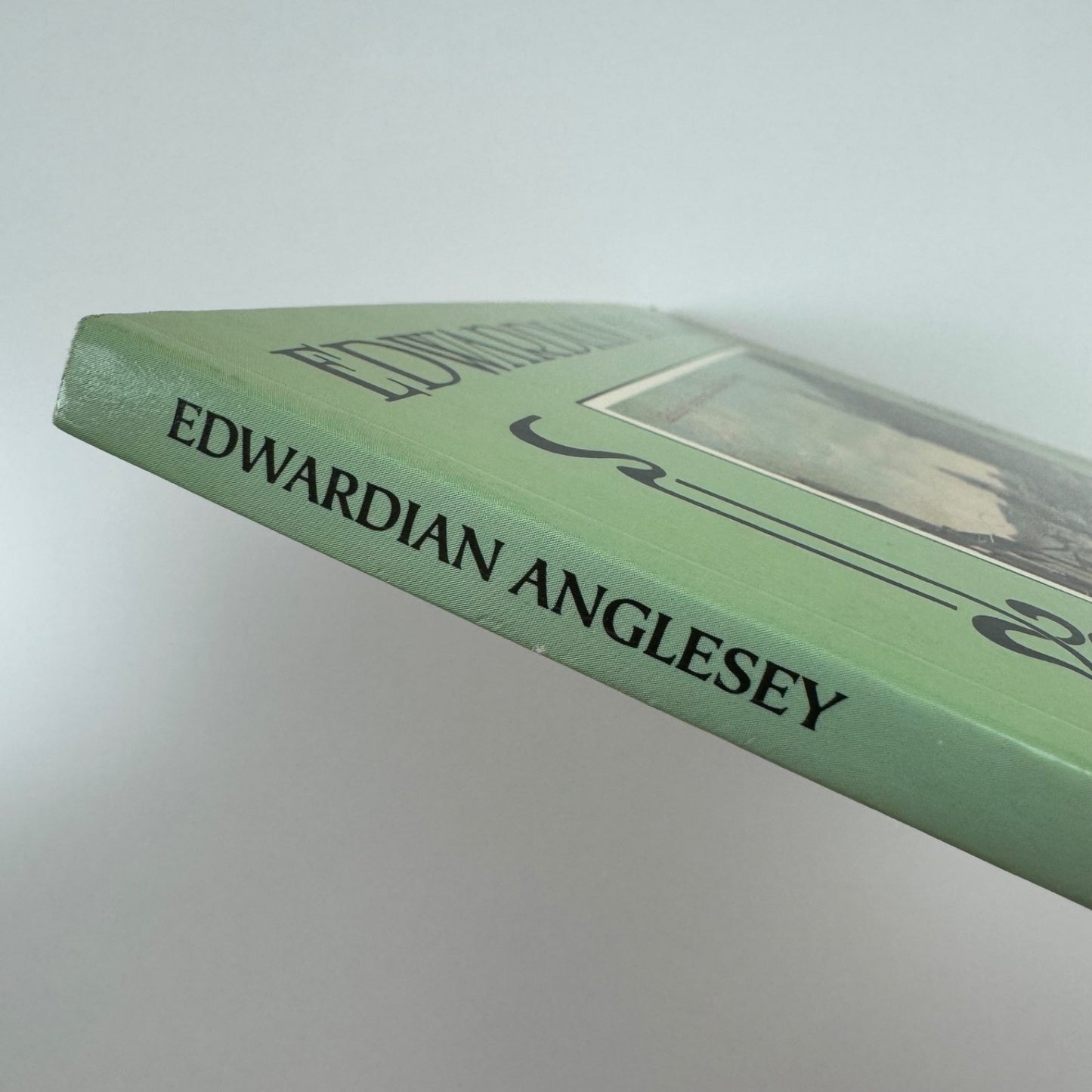 Edwardian Anglesey. A Pictorial History by John Cowell, 1991