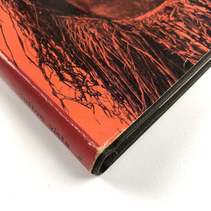 African sculpture. An anthology by William Fagg and Margaret Plass | Dutton Vista Picturebook, 1964