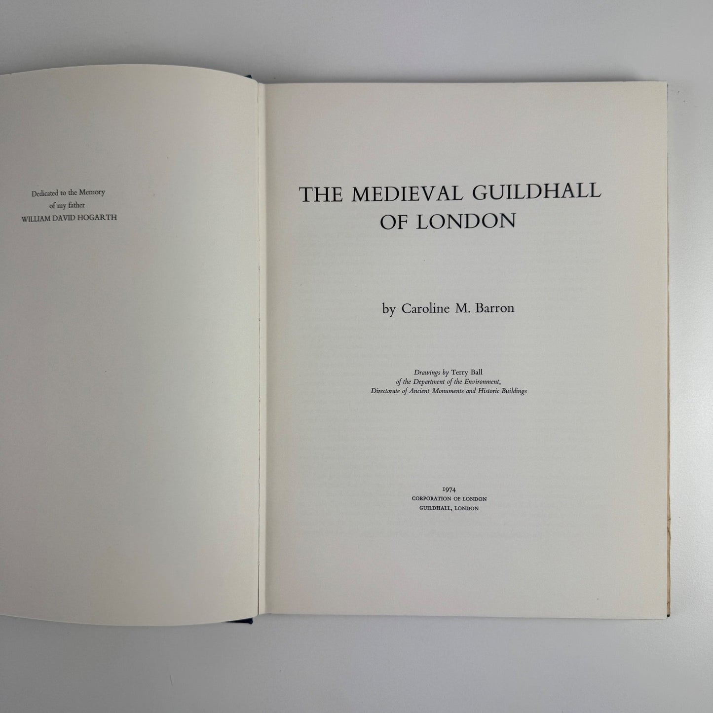 The Medieval Guildhall of London Caroline M. Barron Corporation of London, 1974