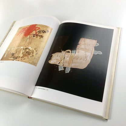 Tàpies by Victoria Combalia Dexeus | Ediciones Polígrafa, 1990 catalogue