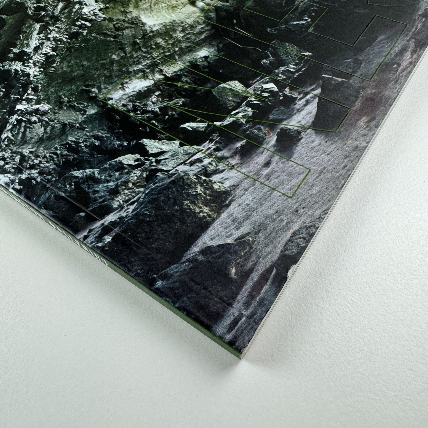 Axel Hütte. Out of Darkness | Waddington Galleries London, 2009 catalogue