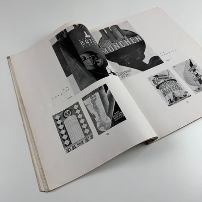 Gebrauchsgraphik International Advertising Art Aug 1930 Vol 7 no 8 edited by Professor HK Frenzel