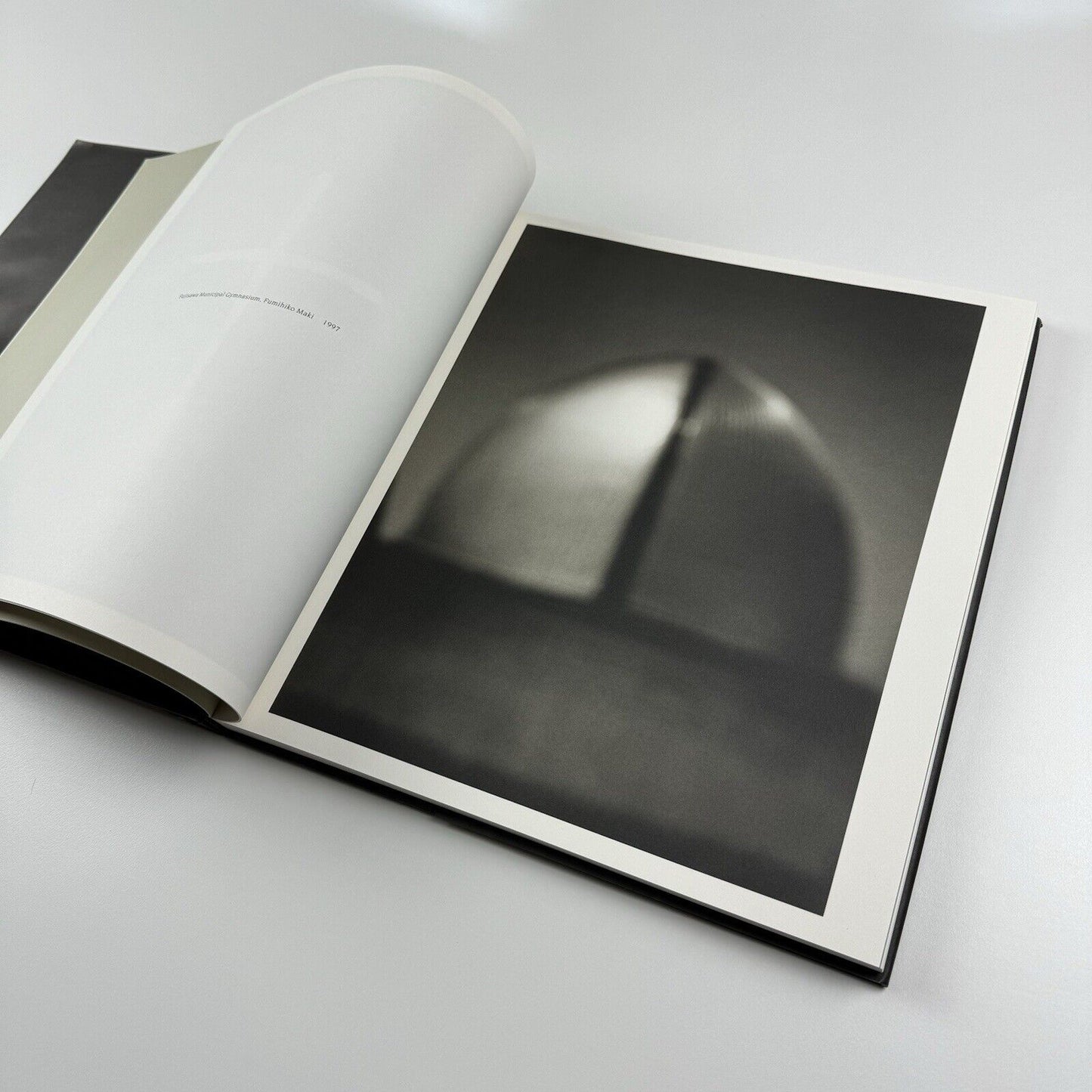 Hiroshi Sugimoto Architecture of Time | Kunsthaus Bregenz 2001/2 | curated by Eckhard Schneider