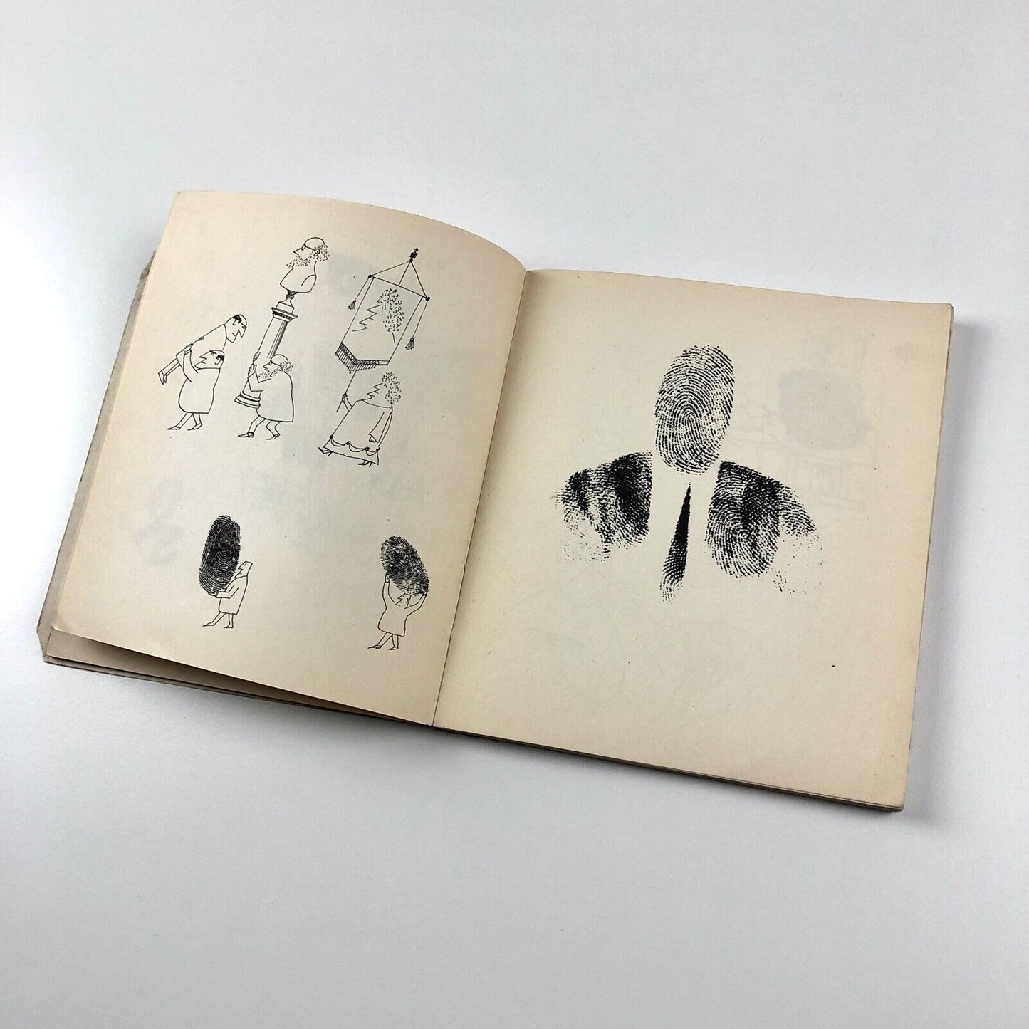 Saul Steinberg cartoonist/illustrator | Úvod napsal Miloš Macourek | Prague 1959
