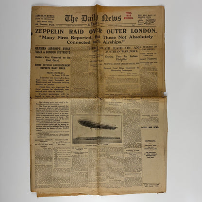 The Daily News newspaper ‘Zeppelin raid over outer London’ No 21599 1 June 1915. Final War Edition