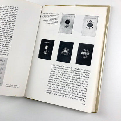 The Art Nouveau Book in Britain by John Russell Taylor | Paul Harris, 1979