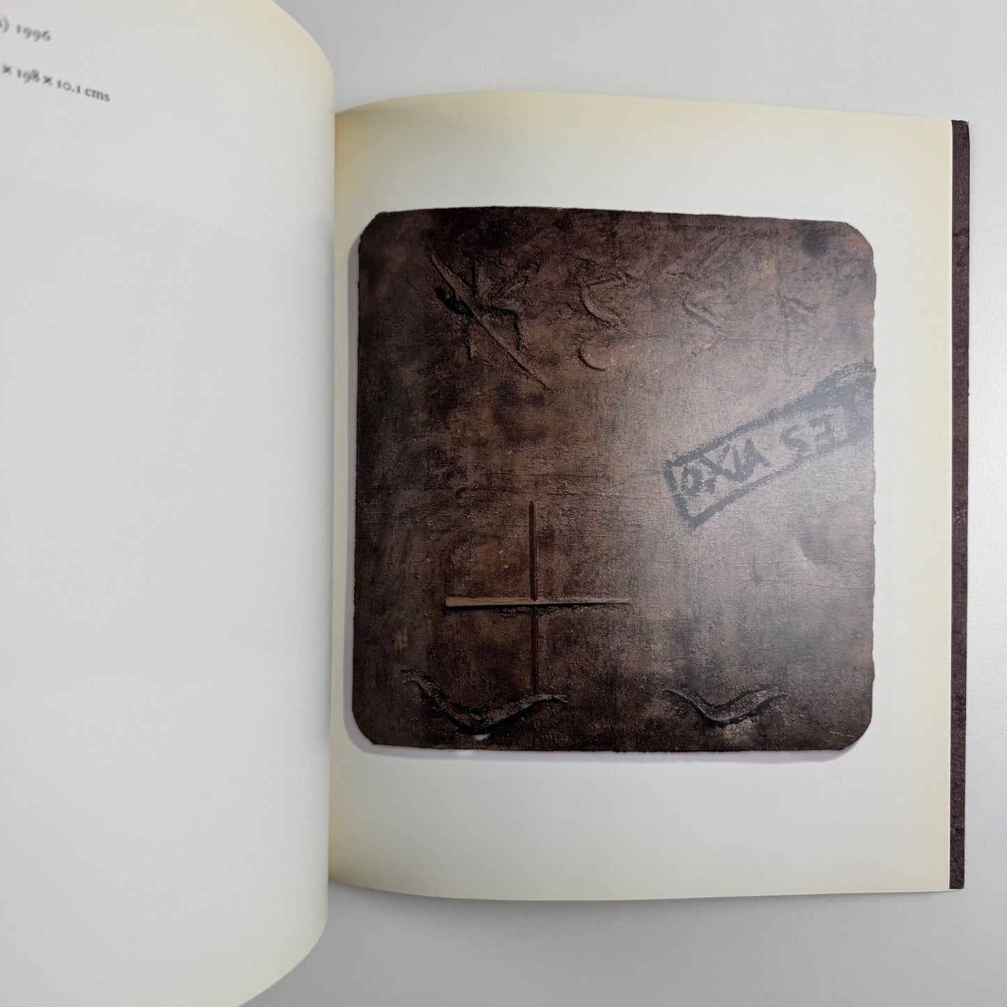 Antoni Tapies. New Work | Waddington Galleries, London, 1996