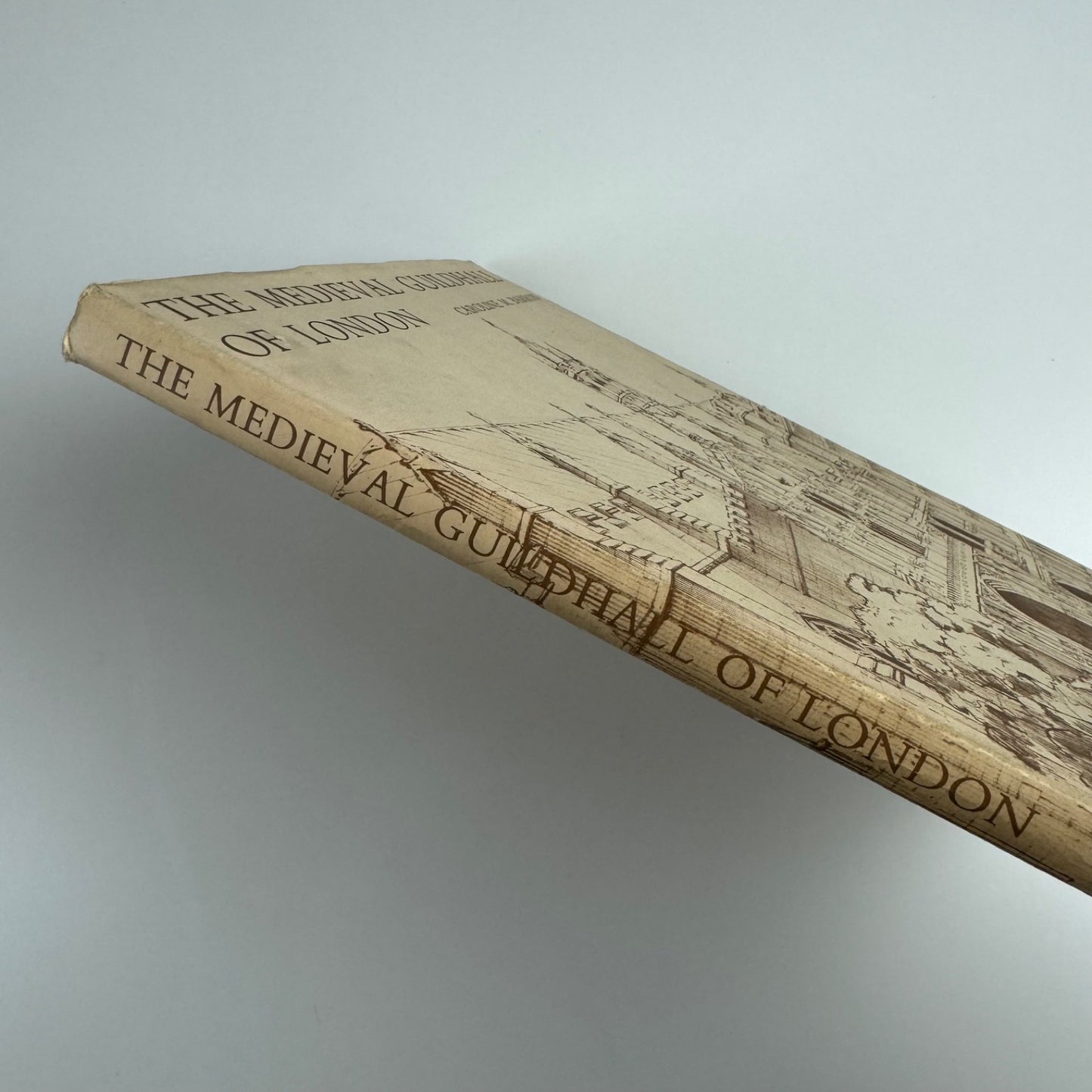The Medieval Guildhall of London Caroline M. Barron Corporation of London, 1974